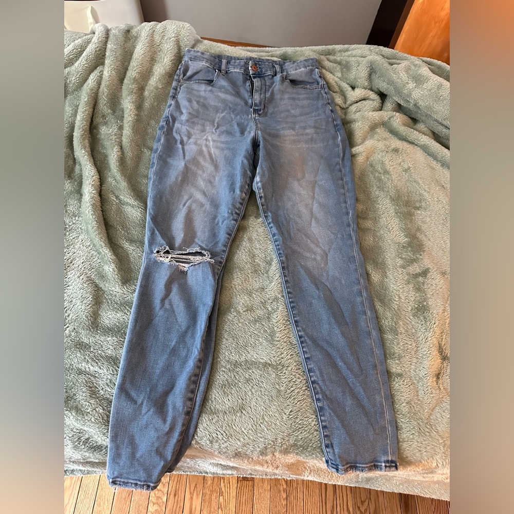 American Eagle Outfitters Blue Distressed Skinny Jeans